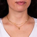 Collier double-rangs croix latine et perles de culture