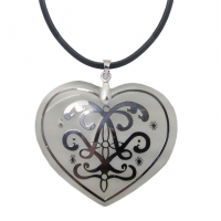 Pendentif Cœur de nacre rhodié