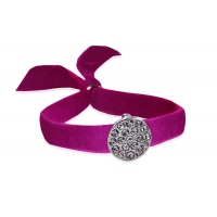 Bracelet scintillance sur velours framboise