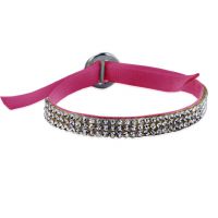 Bracelet strass blanc sur cuir framboise